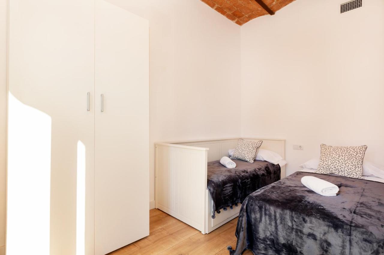 Akira Flats Urgell Apartment Barcelona Exterior photo